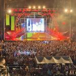 Downtown Raleigh Amphitheater crowds