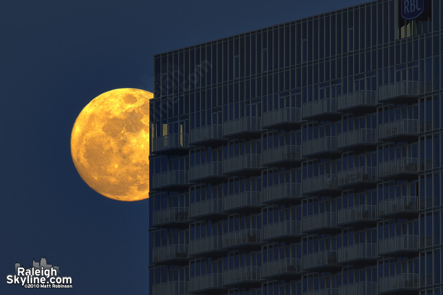 Moon shines into RBC Plaza condos