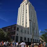 Raleigh's Oakwood residents welcome the SunTrust Tower from Durham during the slow move