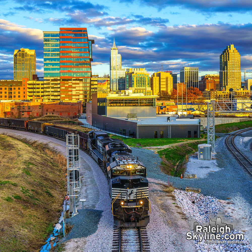 Norfolk Southern Train leaving Raleigh from Boylan Bridge