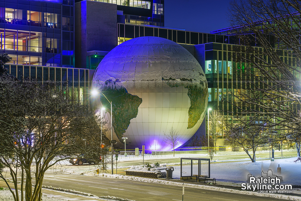 Night time snow globe