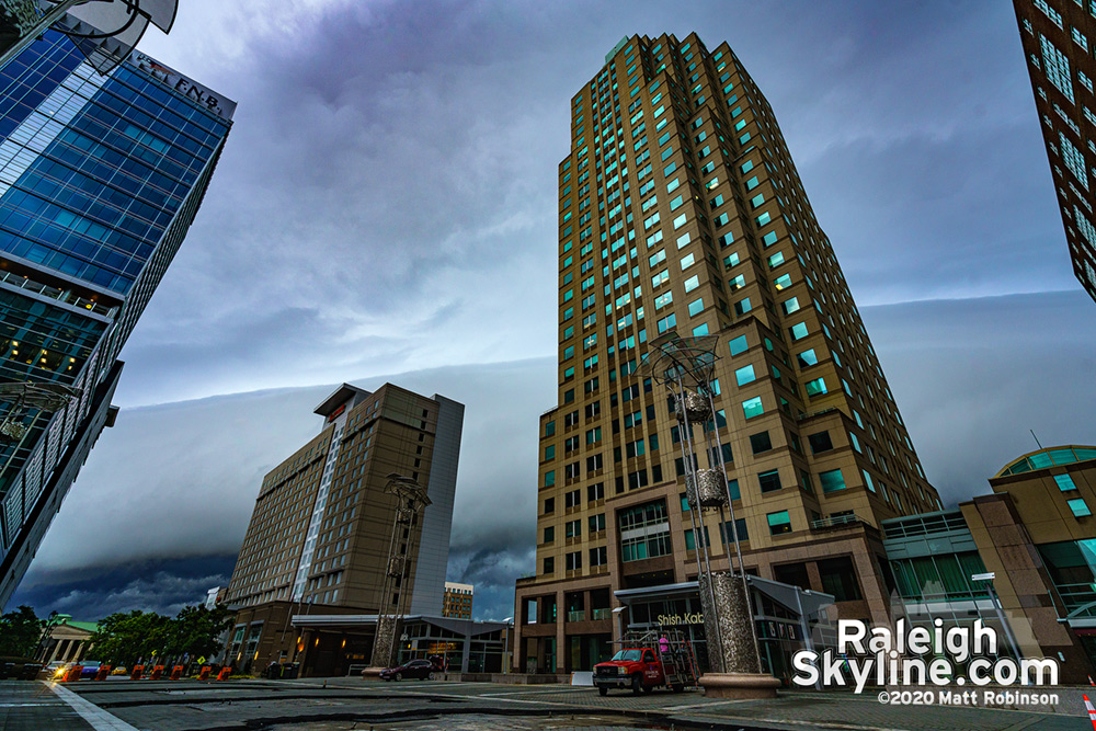 Shelf cloud racing into downtown Raleigh from Fayetteville Street