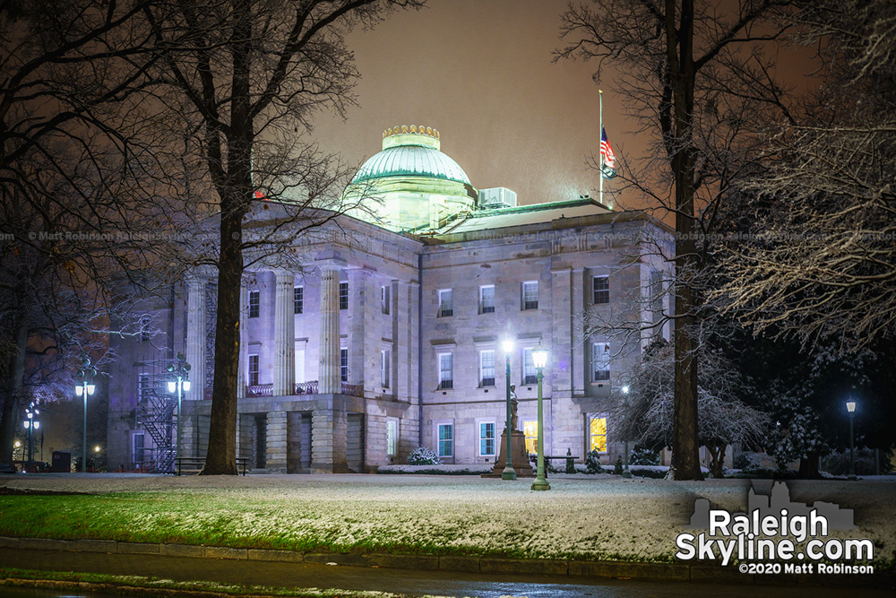 NC State Capitol during the snowfall of February 20, 2020